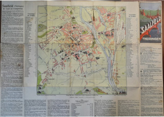 Die Stadt der Feengrotten Saalfeld/Thüringen (Stadtplan mit Straßenverzeichnis, rückseitig Umgebungskarte).